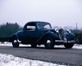 1938 Citroën 7CV Saloon. Artist: Unknown