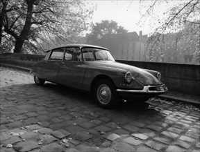 1961 Citroën ID 19, (c1961?). Artist: Unknown