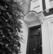 11 Kensington Square, London, 1969-1979