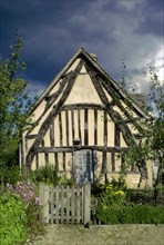 Medieval cruck framed cottage, Didbrook, Gloucestershire. Artist: Tony Evans