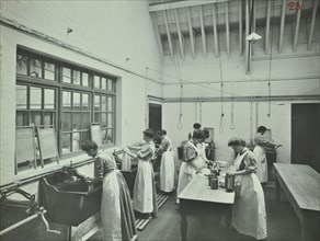 The washing room, Battersea Polytechnic, London, 1907. Artist: Unknown.
