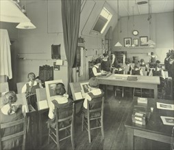 Photography students, Bloomsbury Trade School for Girls, London, 1923. Artist: Unknown.