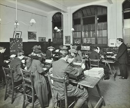 Typewriting class, Hammersmith Commercial Institute, London, 1913. Artist: Unknown.