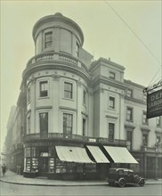 Hachette's book shop on the corner of King William Street, London, 1930. Artist: Unknown.