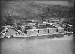 Albert Dock and the Canning Half Tide Dock, Liverpool, Merseyside, 1920