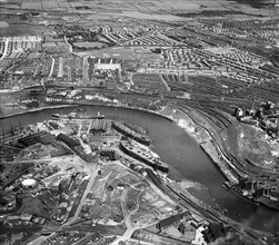 River Wear, Deptford Shipbuilding Yard and residential area at Monkwearmouth, Sunderland, 1946