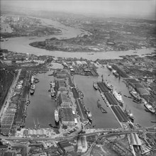 West India Docks, Tower Hamlets, London, 1964