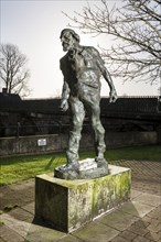 Sculpture of Welsh artist Augustus John by Ivor Robert-Jones, Fordingbridge, Hampshire, 2015