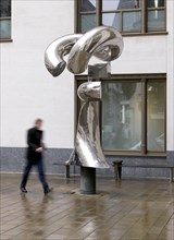Ritual', sculpture by Antanas Brazdys, Coleman Street, City of London, 2016