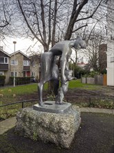 The Lesson', sculpture by Franta Belsky, Bethnal Green, London, 2015