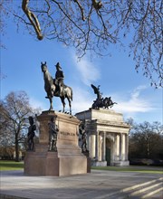 Statue of the Duke of Wellington and the Wellington Arch, London, c2015