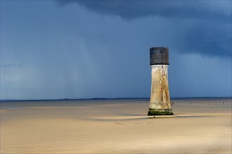 Low Lighthouse, Spurn Point, East Riding of Yorkshire, 2011