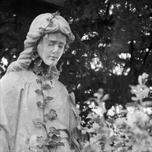 Statue in Highgate Cemetery, Hampstead, London, 1995