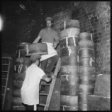 Pottery workers, Stoke-on-Trent, Staffordshire, 1965-1968