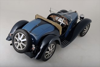 Bugatti type 55 1932. Artist: Simon Clay.