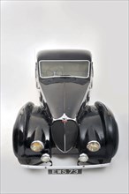 Bugatti type 57S 1937 . Artist: Simon Clay.