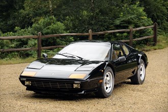 Ferrari 512i Berlinetta Boxer 1981. Artist: Simon Clay.