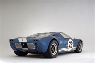 Ford GT40 Daytona prototype 1965. Artist: Simon Clay.