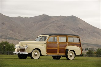 Ford woodie station wagon 1946. Artist: Simon Clay.