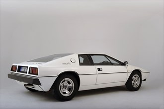 Lotus Esprit 1977 from the James Bond film The Spy Who Loved Me. Artist: Simon Clay.