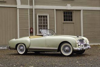 Nash Healey 1953. Artist: Simon Clay.