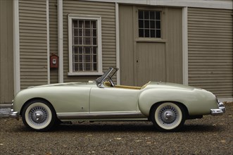 Nash Healey 1953. Artist: Simon Clay.