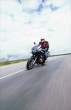2000 Yamaha XJ 600s Diversion motorcycle. Artist: Unknown.