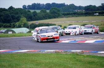 1998 Touring Cars, Thruxton.Honda Accord.J.Thompson leads. Artist: Unknown.