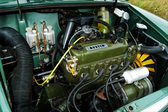 1967 Austin Mini estate engine. Artist: Unknown.