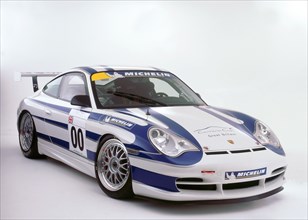 2003 Porsche 911 Carrera GT3 Cup. Artist: Unknown.