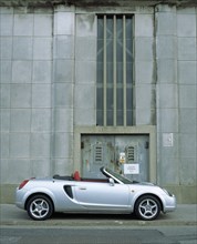 2000 Toyota MR2 Roadster. Artist: Unknown.