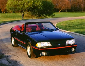 1987 Ford Mustang 5.0 litre GT. Artist: Unknown.