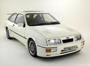 1986 Ford Sierra RS Cosworth. Artist: Unknown.