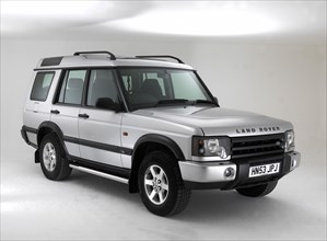 2003 Land Rover Discovery Artist: Unknown.
