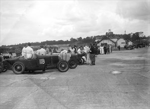 Frazer-Nash of WL Mummery at the LCC Relay GP, Brooklands, 25 July 1931. Artist: Bill Brunell.