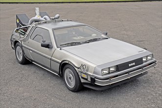 1981 DeLorean Back to the Future film car replica Artist: Unknown.