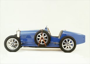 1924 Bugatti Type 35 Artist: Unknown.