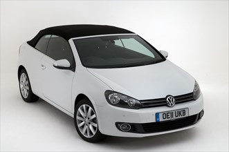 2011 VW Golf Tdi Cabriolet Artist: Unknown.