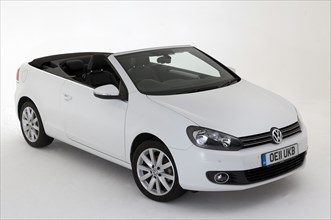 2011 VW Golf Tdi Cabriolet Artist: Unknown.