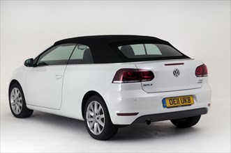 2011 VW Golf Tdi Cabriolet Artist: Unknown.