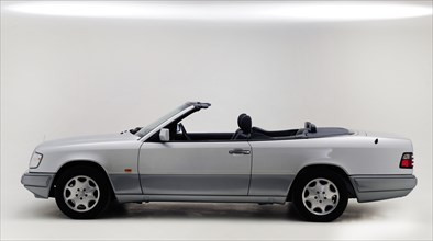 1995 Mercedes Benz E220 Convertible Artist: Unknown.