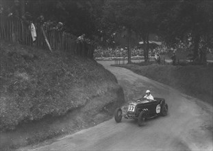 Frazer-Nash competing in the Shelsley Walsh Hillclimb, Worcestershire, 1935. Artist: Bill Brunell.