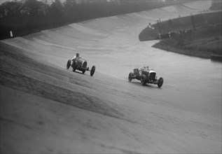 Bugatti and Bentley of Eddie Hall racing at a BARC meeting, Brooklands, Surrey, 1931 Artist: Bill Brunell.