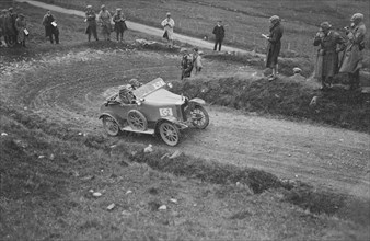 Jowett open 2-seater of M Johnstone competing in the Scottish Light Car Trial, 1922. Artist: Bill Brunell.