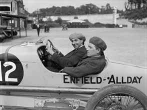 Enfield-Allday of Woolf Barnato at the JCC 200 Mile Race, Brooklands, 1922. Artist: Bill Brunell.