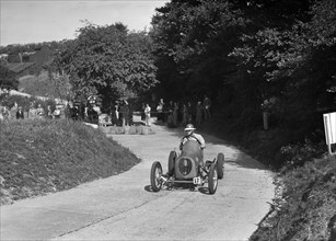 Sumner Special of RAC Sumner competing in the VSCC Croydon Speed Trials, 1937. Artist: Bill Brunell.