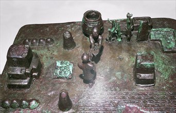 Bronze model of a cult place for ceremony of the rising of the sun, c1150 BC. Artist: Unknown
