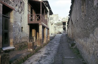 Casa a Graticcio, Herculaneum, Italy: facade of the Roman house. Artist: Unknown