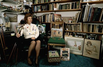 Author Sarah Fabian Baddiel at home with some of her golfing collection. Artist: Unknown