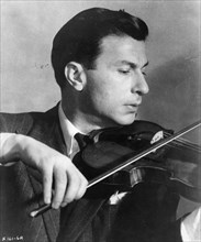 Nathan Milstein (1903-1992), Ukrainian violinist. Artist: Unknown